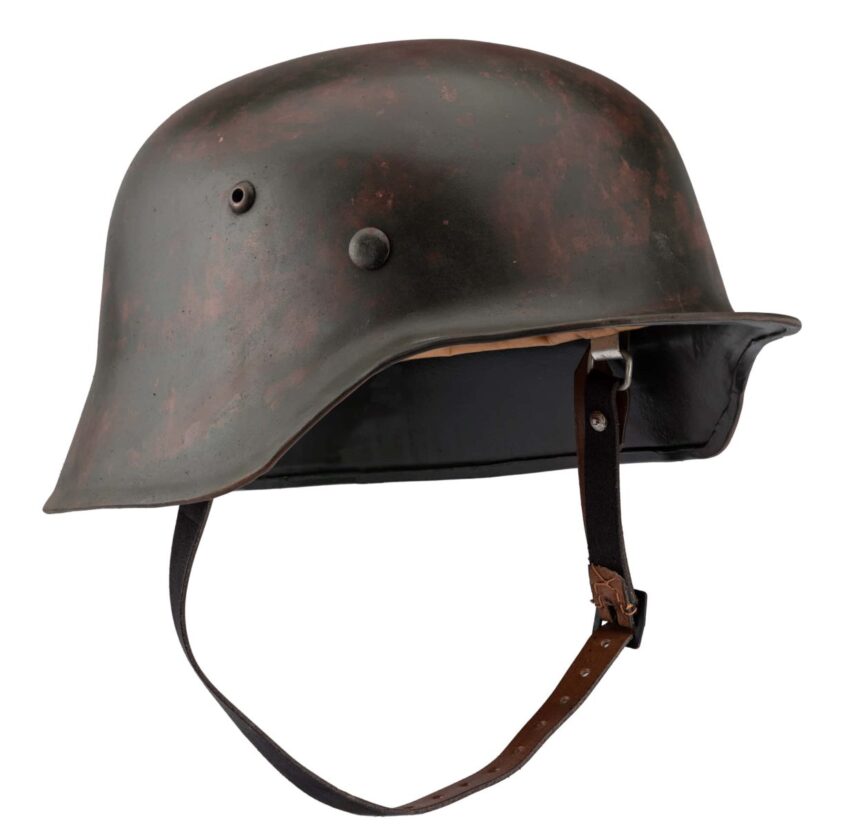 Reproduction casque Allemand M42 vieilli