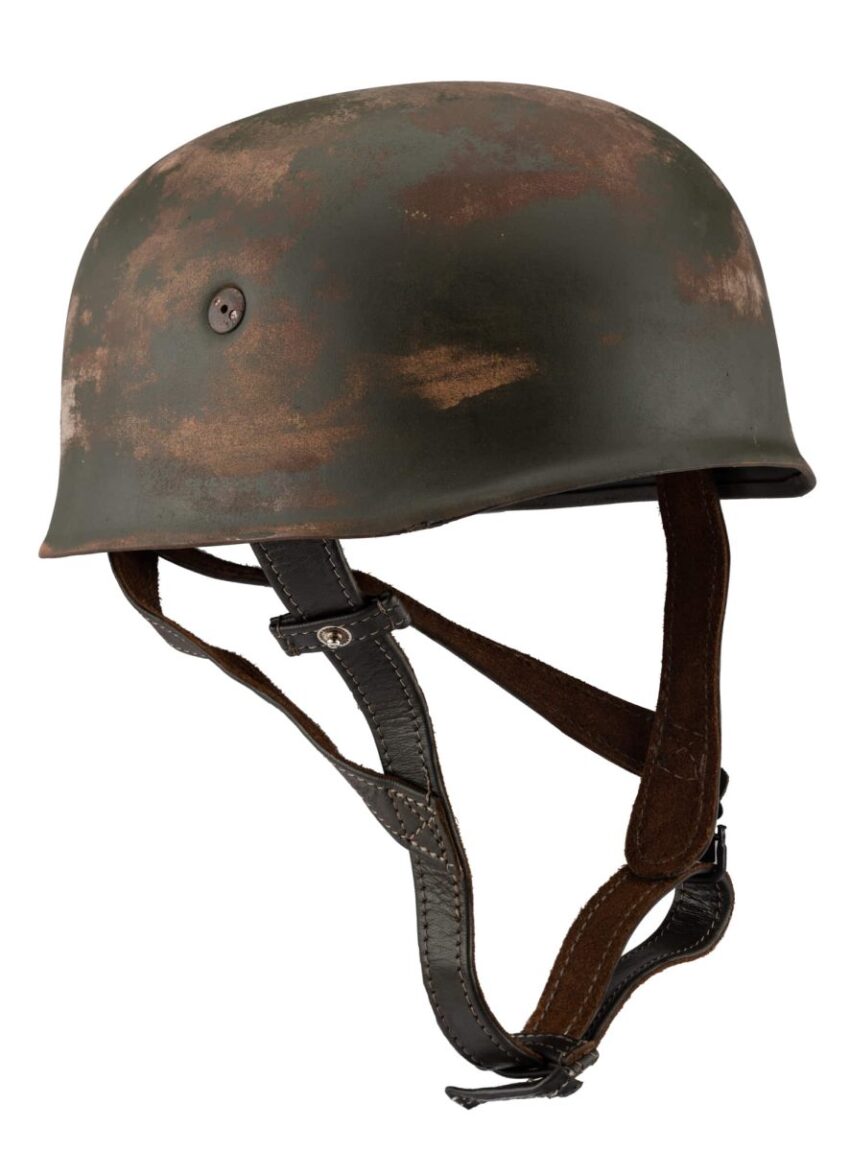 Reproduction casque Para Allemand vieilli